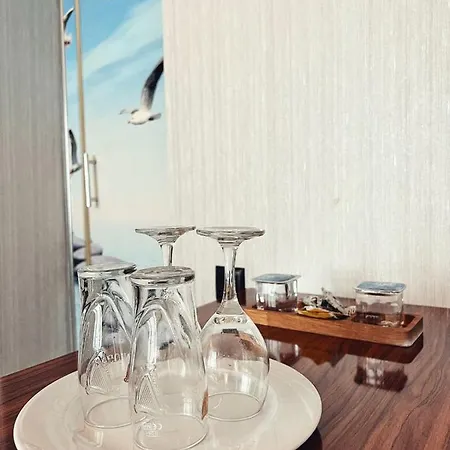 Zebra Alsancak 酒店